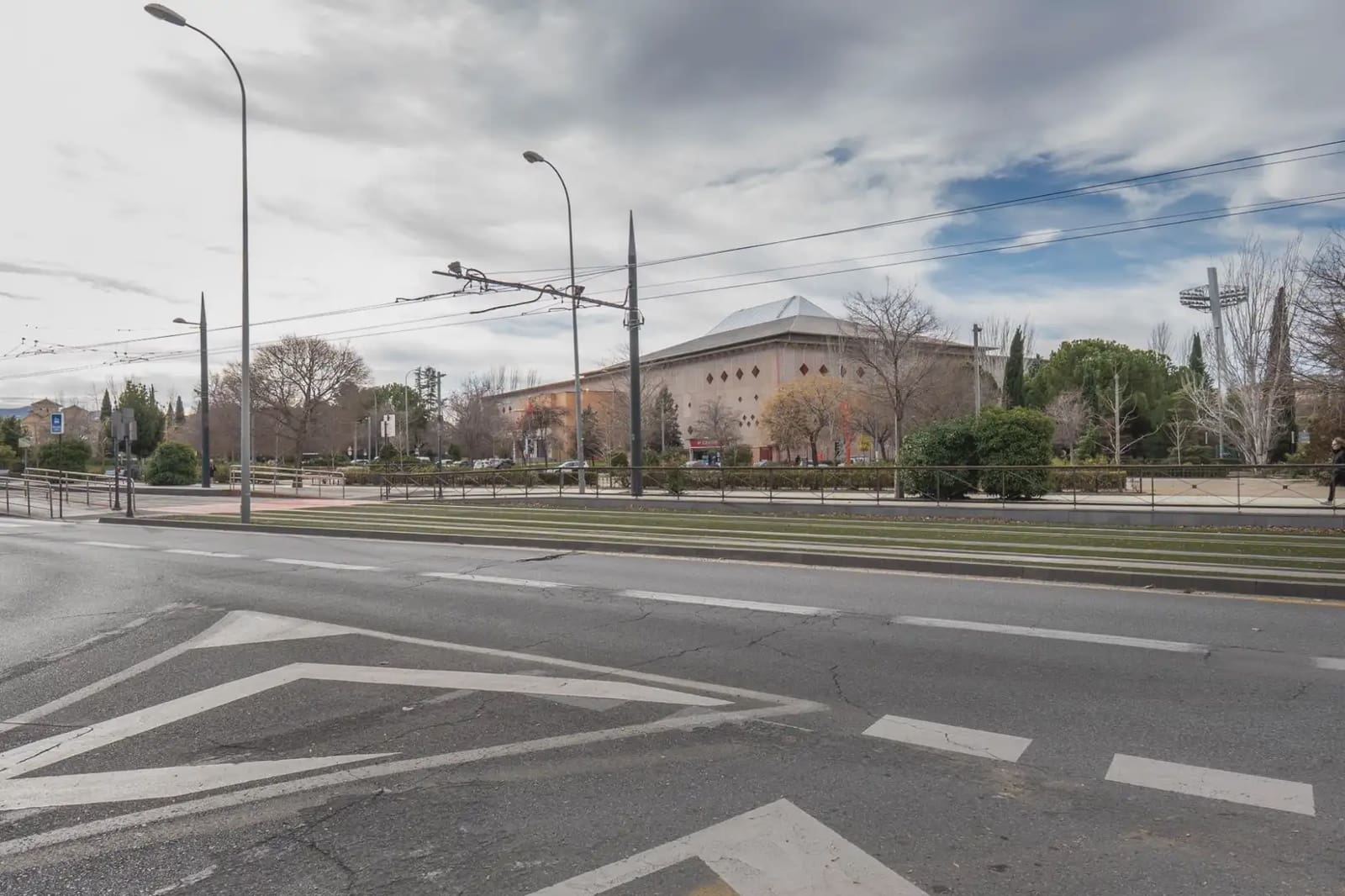 Local Comercial en Granada ciudad en venta - 118.000 € (Ref: 9837494)