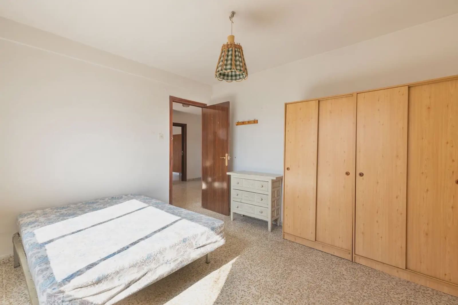 Asunto myytävänä paikassa Granada kaupunki - 160 000 € (Ref: 9837499)