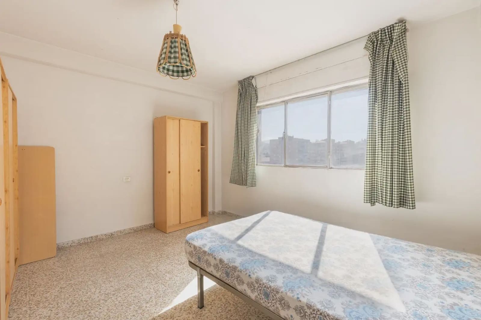 Asunto myytävänä paikassa Granada kaupunki - 160 000 € (Ref: 9837499)