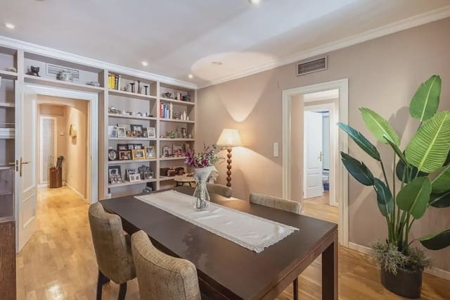 Leilighet til salgs i San Matías - Realejo, Granada by med garasje - € 585 000 (Ref: 9837506)