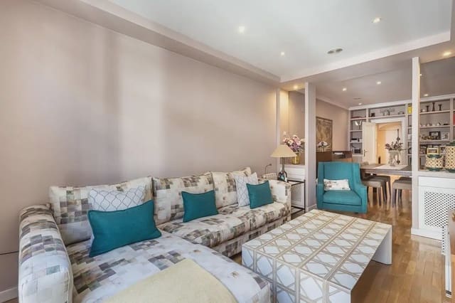 Leilighet til salgs i San Matías - Realejo, Granada by med garasje - € 585 000 (Ref: 9837506)
