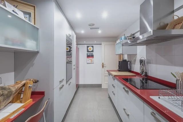 Leilighet til salgs i San Matías - Realejo, Granada by med garasje - € 585 000 (Ref: 9837506)
