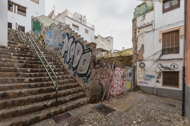Byggegrund til salg i Albaicin, Granada by - € 179.900 (Ref: 9837508)