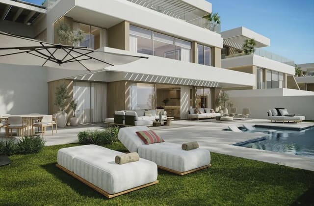 3 bedroom Villa for sale in Almuñécar with pool garage - € 2,200,000 (Ref: 9837510)