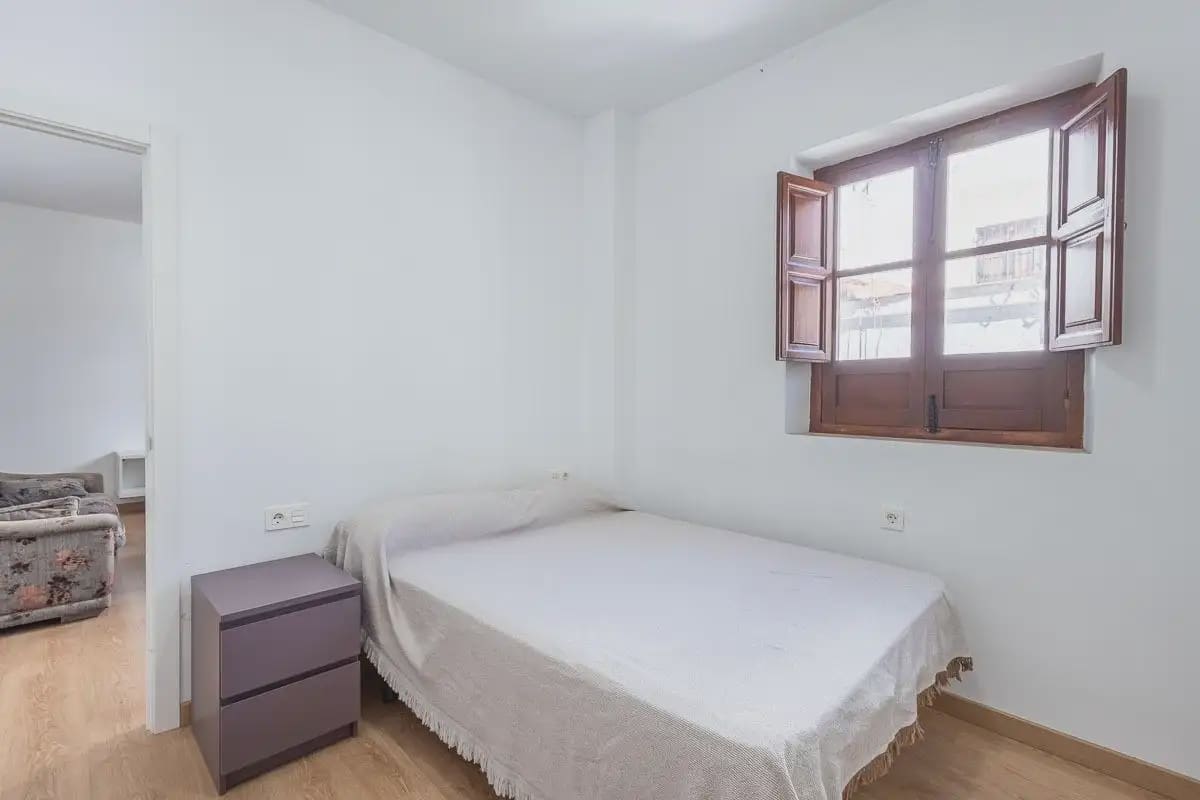 Leilighet til salgs i Granada by - € 250 000 (Ref: 9837516)