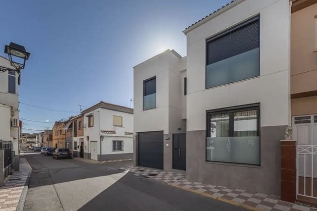 Villetta a Schiera in vendita in Albolote con garage - 375.000 € (Rif: 9837519)