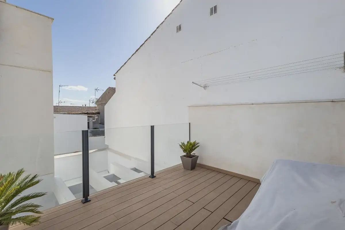 Rækkehus til salg i Albolote med garage - € 375.000 (Ref: 9837519)