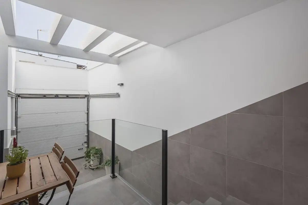 Rækkehus til salg i Albolote med garage - € 375.000 (Ref: 9837519)