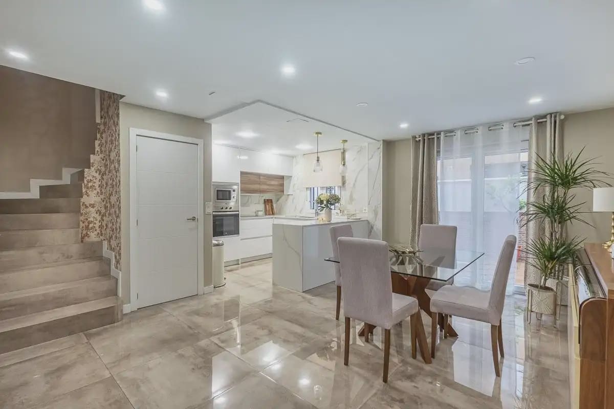 3 slaapkamer Huis te koop in Atarfe met garage - € 229.000 (Ref: 9837523)