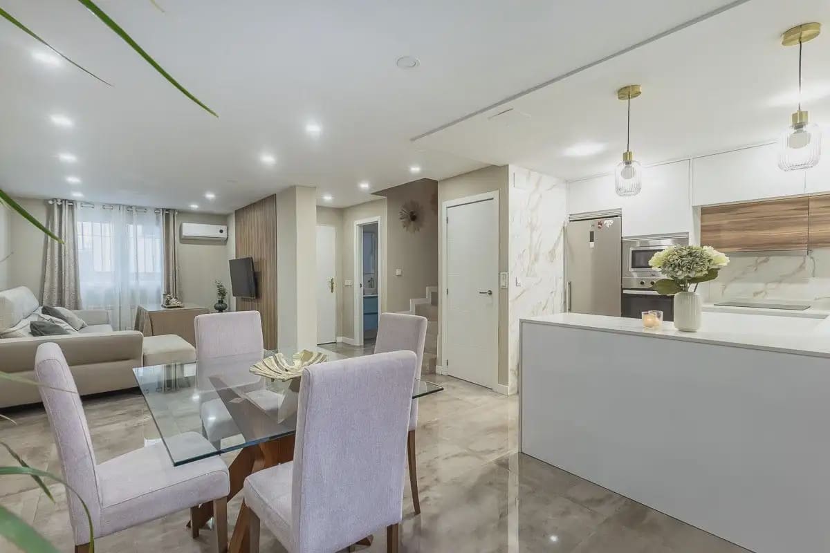 3 slaapkamer Huis te koop in Atarfe met garage - € 229.000 (Ref: 9837523)