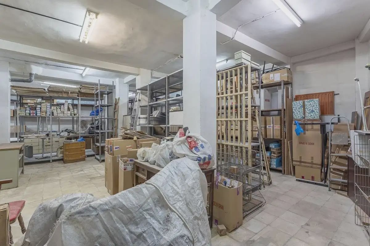 Local Comercial en Granada ciudad en venta - 146.000 € (Ref: 9837526)