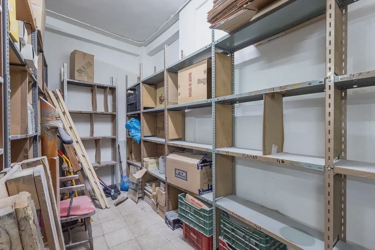 Local Comercial en Granada ciudad en venta - 146.000 € (Ref: 9837526)