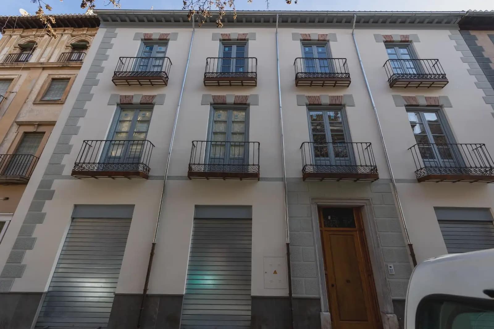 Comercial para arrendar em Granada cidade - 1 200 € (Ref: 9837527)