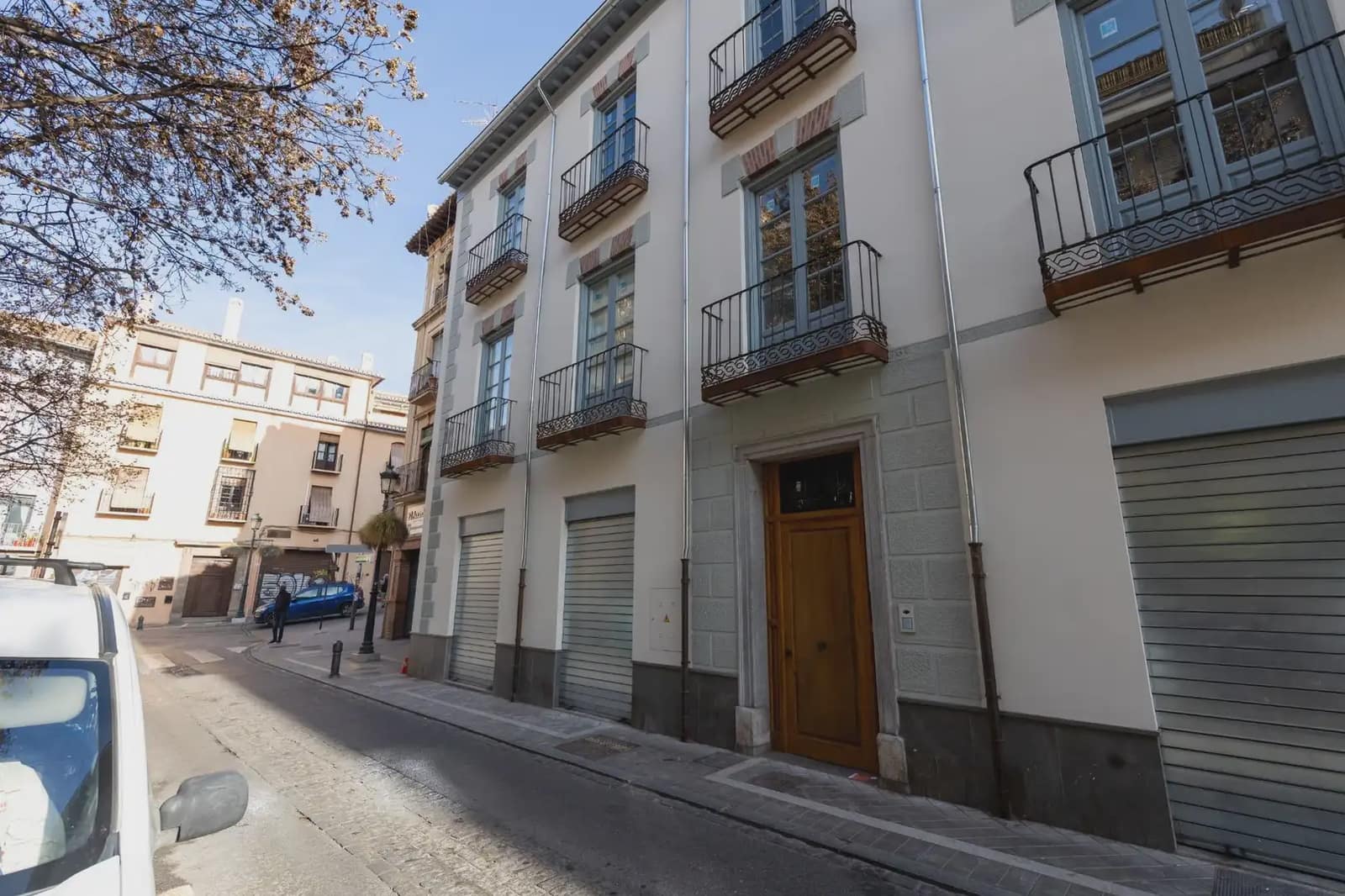Comercial para arrendar em Granada cidade - 1 200 € (Ref: 9837527)