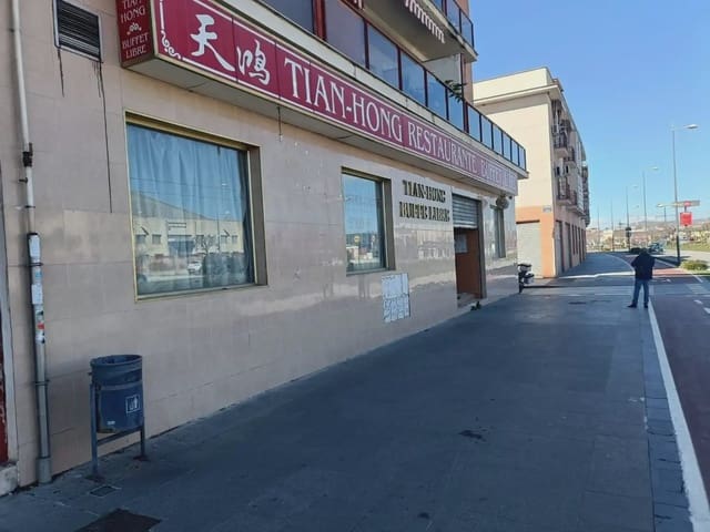 Local Comercial en Albolote en alquiler - 2.500 € (Ref: 9837529)