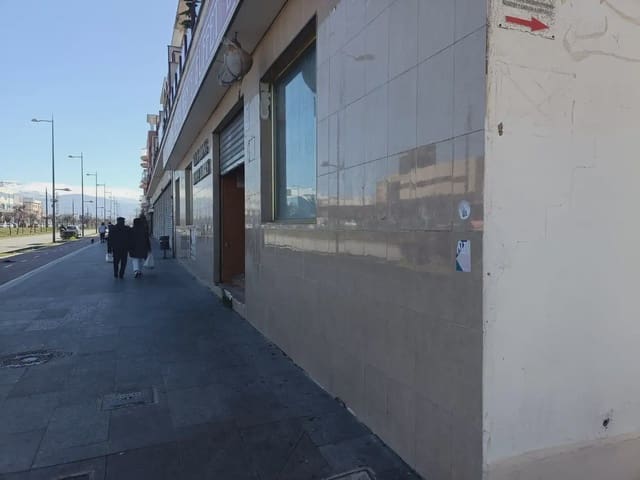 Local Comercial en Albolote en alquiler - 2.500 € (Ref: 9837529)