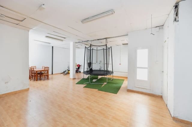 Commerciale in vendita in Armilla - 120.000 € (Rif: 9837530)