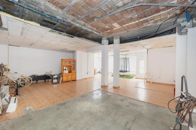 Commerciale in vendita in Armilla - 120.000 € (Rif: 9837530)
