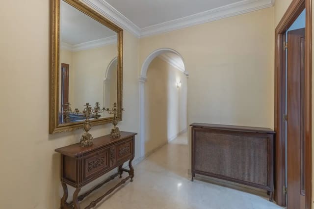 Mieszkanie na sprzedaż w Camino de Ronda - Rosaleda, Miasto Grenada z garażem - 379 000 € (Ref: 9837531)