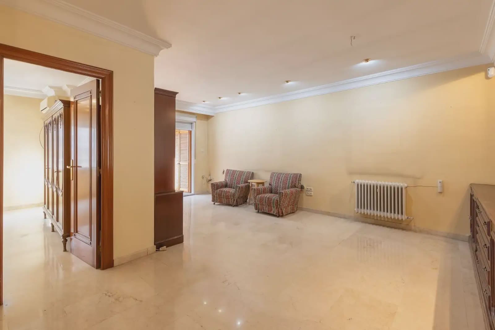 Mieszkanie na sprzedaż w Miasto Grenada z garażem - 379 000 € (Ref: 9837531)