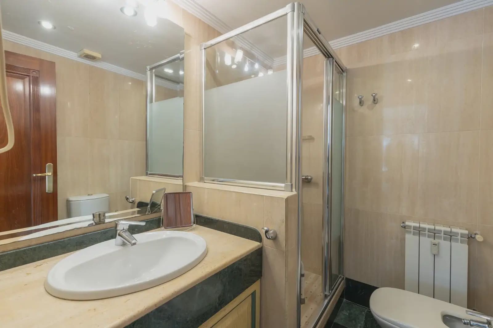 Mieszkanie na sprzedaż w Miasto Grenada z garażem - 379 000 € (Ref: 9837531)