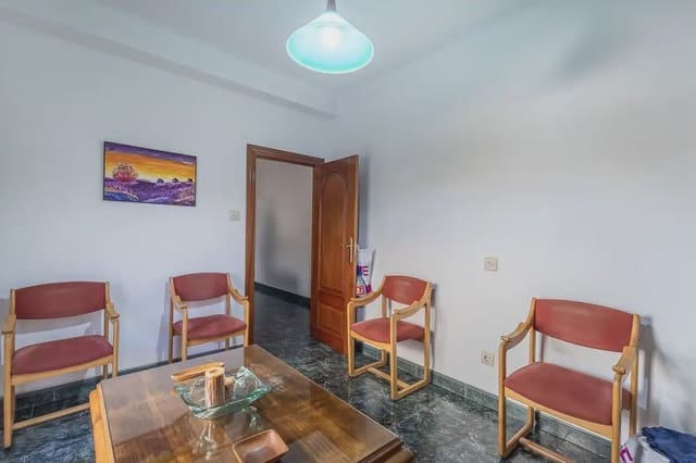 4 soveværelse Lejlighed til salg i Zaidin, Granada by - € 200.000 (Ref: 9837532)