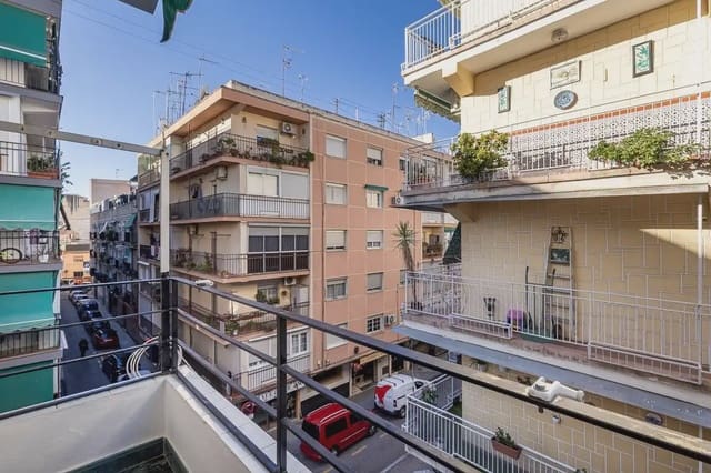 4 soveværelse Lejlighed til salg i Zaidin, Granada by - € 200.000 (Ref: 9837532)