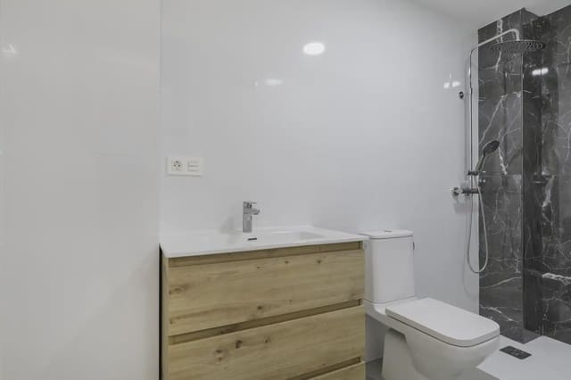 1 soveværelse Lejlighed til salg i San Matías - Realejo, Granada by - € 159.900 (Ref: 9837533)