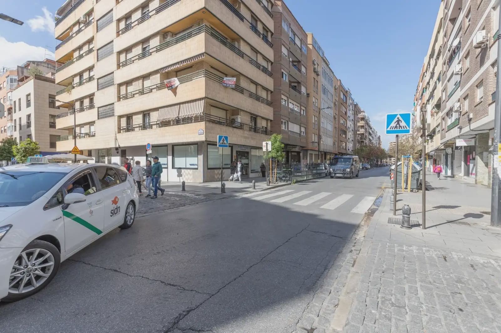 Commercieel te koop in Granada stad - € 339.000 (Ref: 9837535)