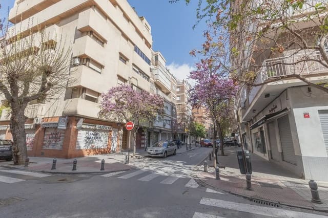 Gewerbe zu verkaufen in Figares, Granada Stadt - 339.000 € (Ref: 9837535)