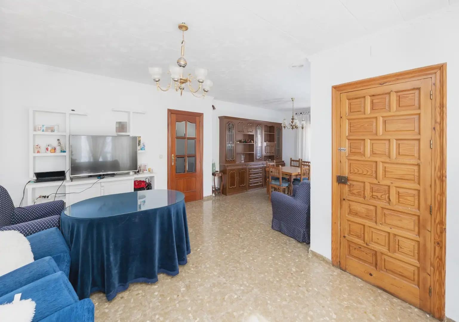 6 makuuhuone Omakotitalo myytävänä paikassa Vegas del Genil - 325 000 € (Ref: 9837536)