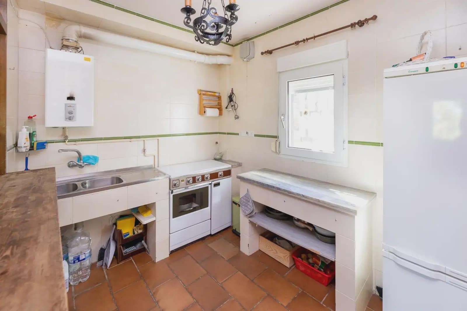 Finca/Country House for sale in Guejar Sierra with garage - € 439,000 (Ref: 9837537)