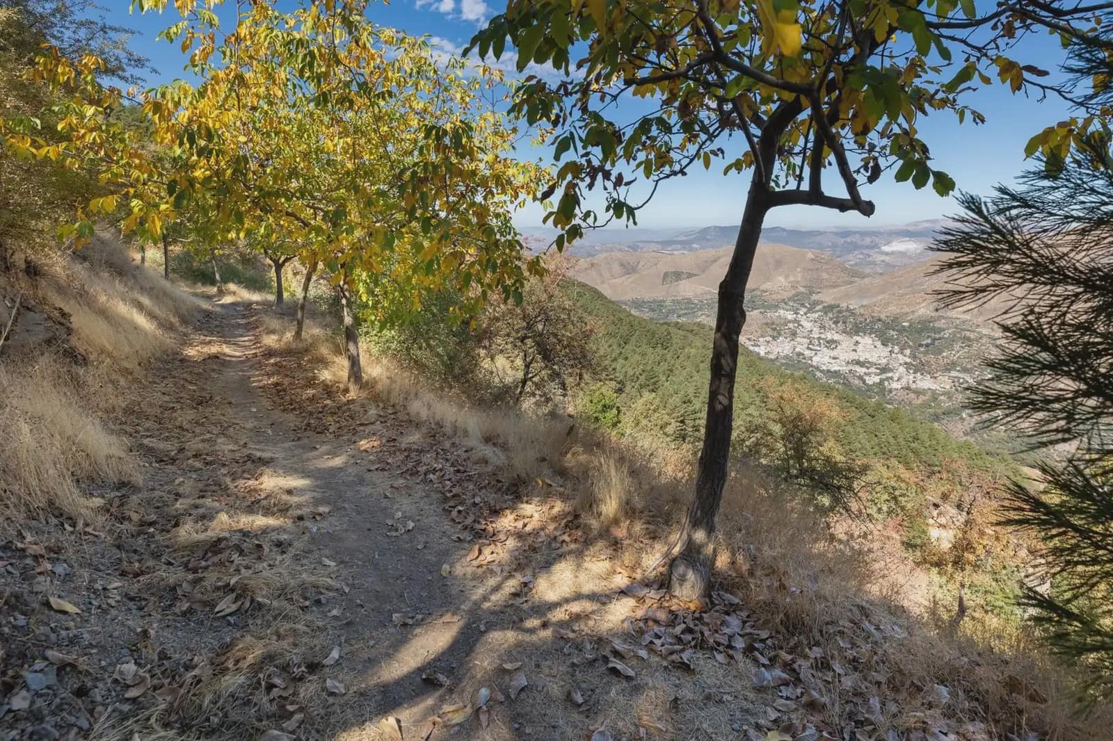 Finca/Country House for sale in Guejar Sierra with garage - € 439,000 (Ref: 9837537)