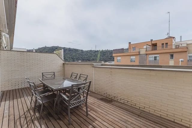5 soverom Rekkehus til salgs i Carretera de la Sierra, Granada by med garasje - € 478 000 (Ref: 9837541)