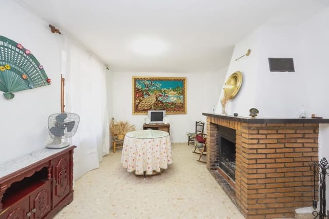 Finca/Herregård til salgs i Armilla med garasje - € 269 999 (Ref: 9837543)
