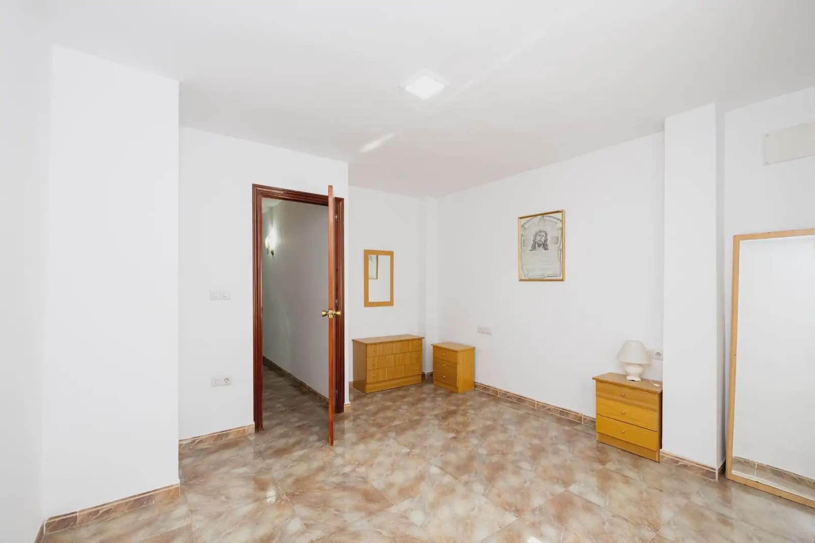 Finca/Landehus til salg i Armilla med garage - € 269.999 (Ref: 9837543)