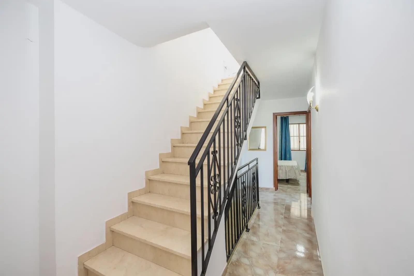 Finca/Landehus til salg i Armilla med garage - € 269.999 (Ref: 9837543)