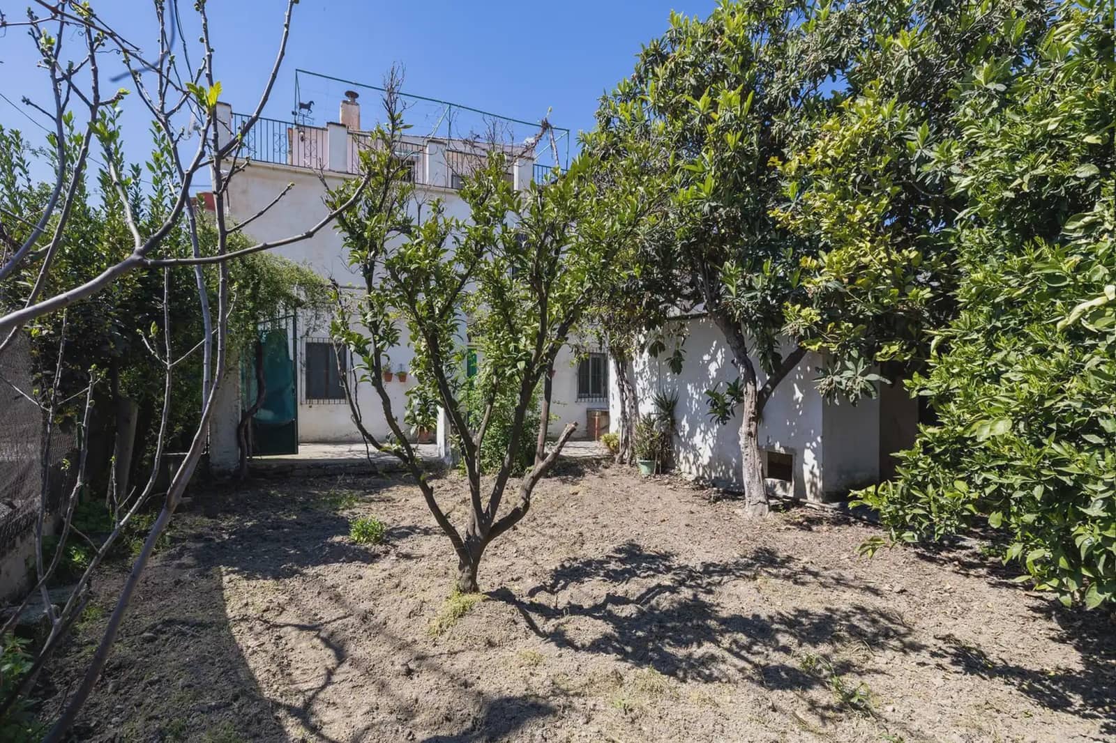 Finca/Landehus til salg i Armilla med garage - € 269.999 (Ref: 9837543)