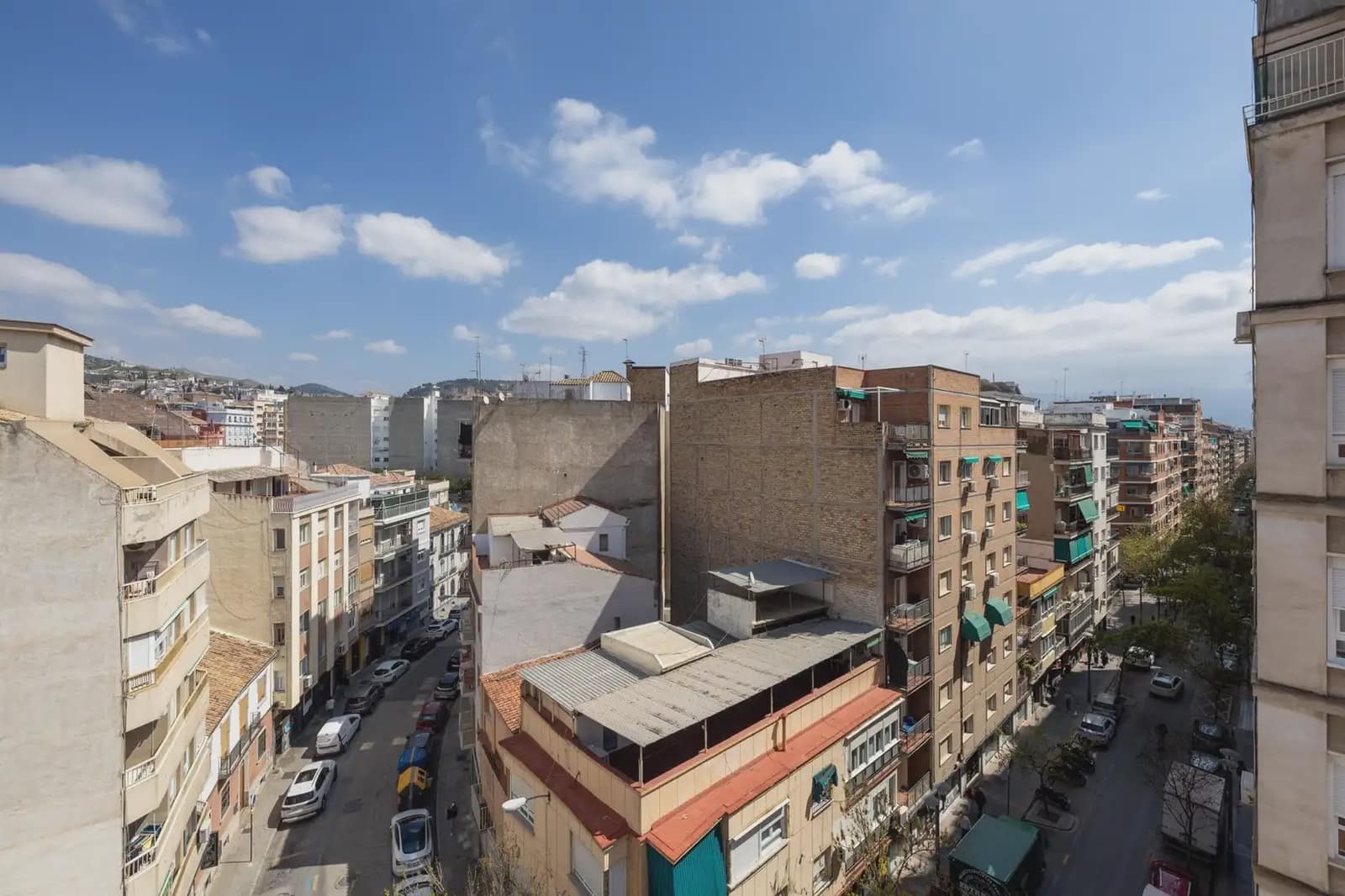 Piso en Granada ciudad en venta - 350.000 € (Ref: 9837544)
