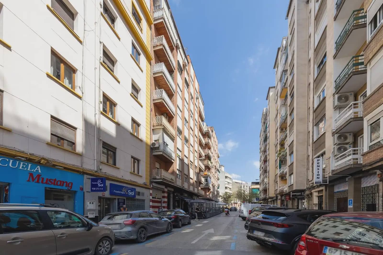 Piso en Granada ciudad en venta - 350.000 € (Ref: 9837544)