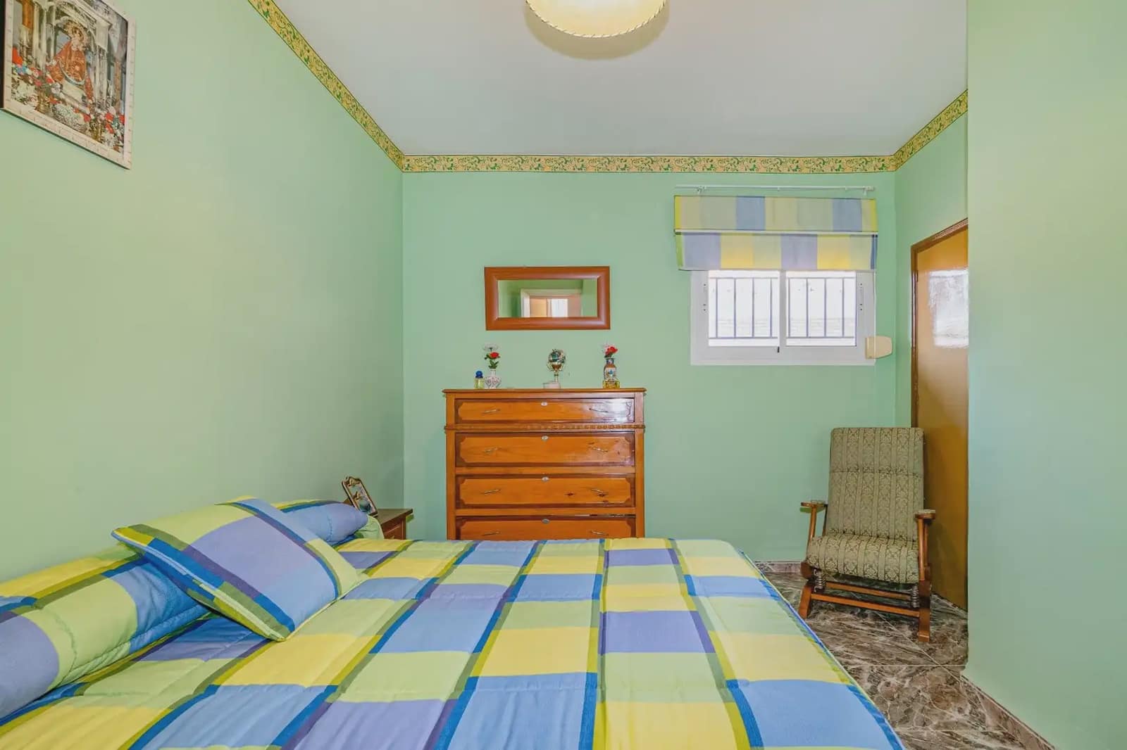 Hus till salu i Loja - 140 000 € (Ref: 9837545)