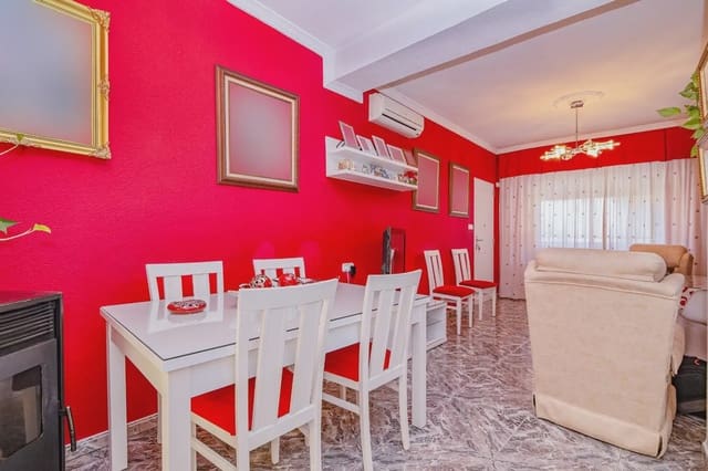 Hus till salu i Loja - 140 000 € (Ref: 9837545)