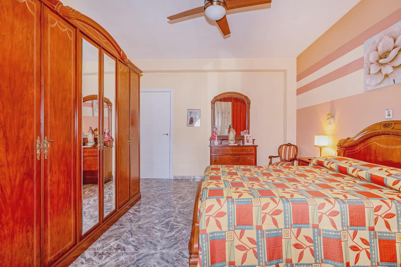 Hus till salu i Loja - 140 000 € (Ref: 9837545)