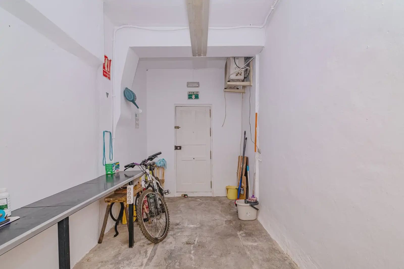 Hus till salu i Loja - 140 000 € (Ref: 9837545)