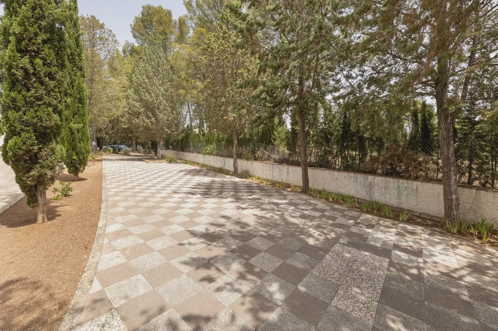 Byggegrund til salg i Albolote - € 300.000 (Ref: 9837546)