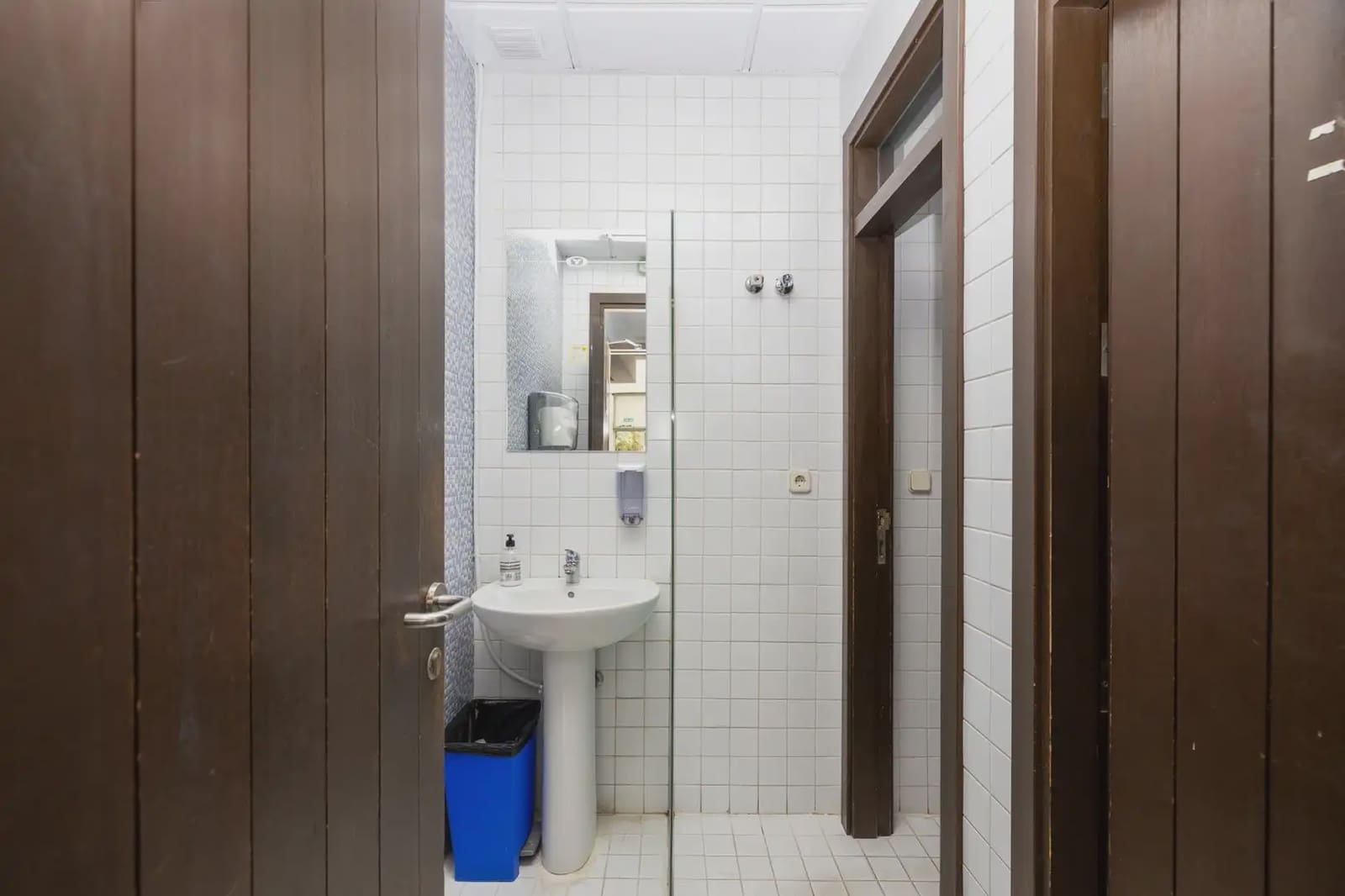 Erhverv til salg i Granada by - € 1.190.000 (Ref: 9837549)