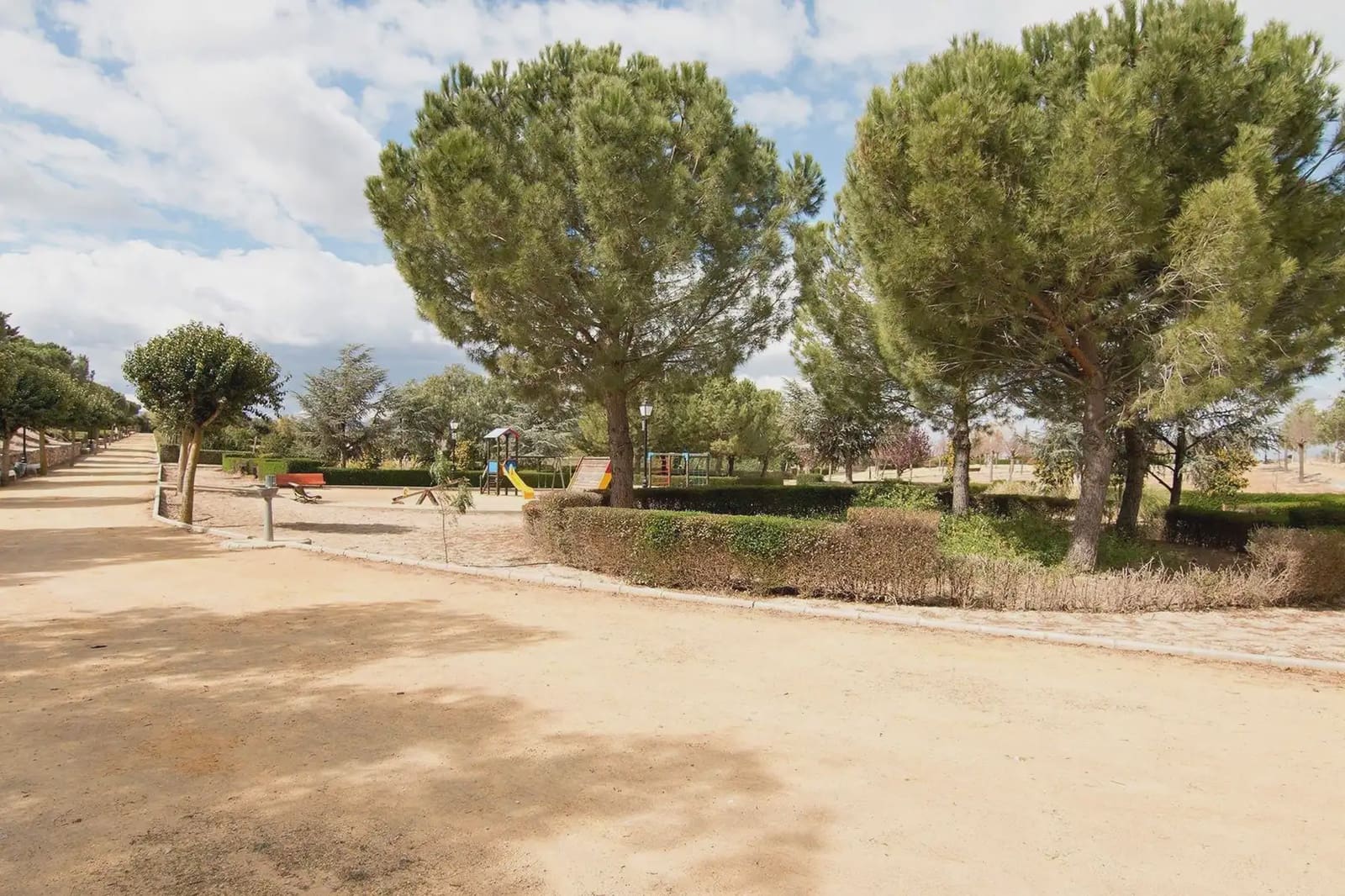 Building Plot for sale in Dilar - € 57,000 (Ref: 9837551)