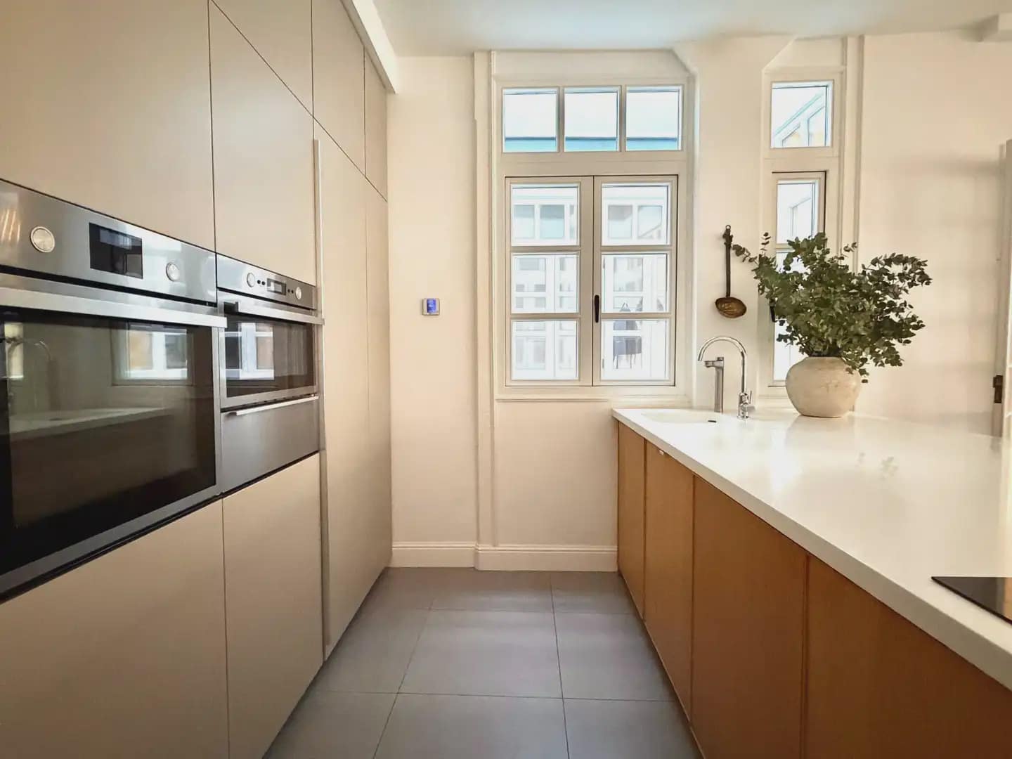 4 slaapkamer Flat te koop in Malaga stad - € 1.145.000 (Ref: 9837554)