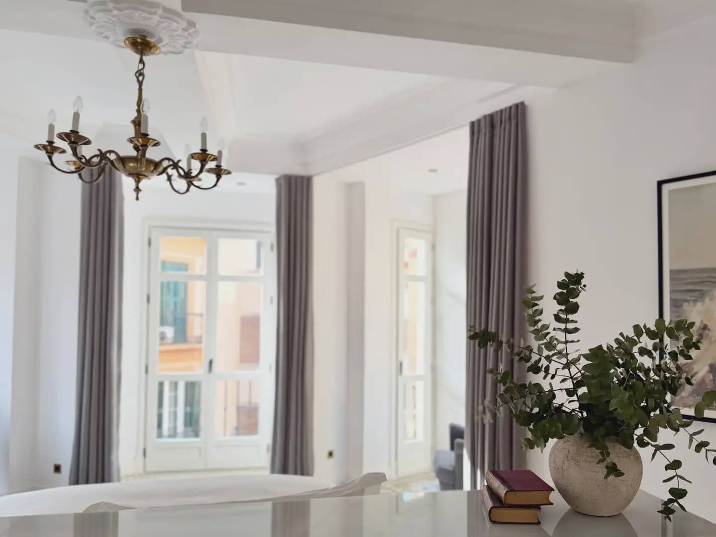 4 slaapkamer Flat te koop in Malaga stad - € 1.145.000 (Ref: 9837554)