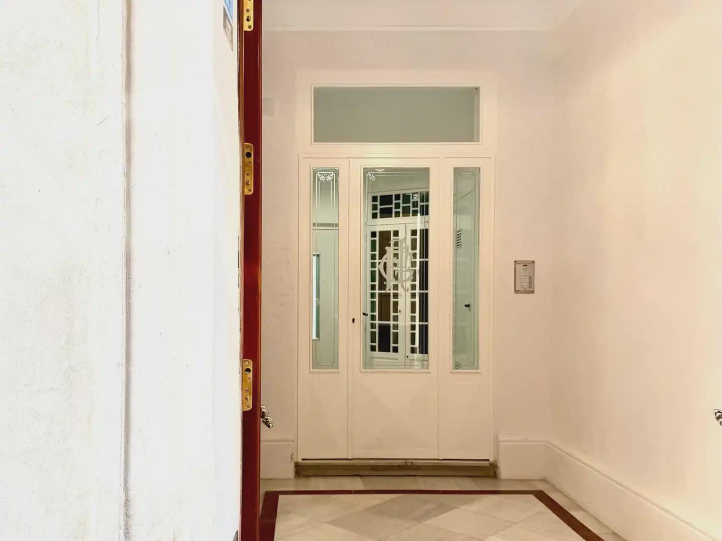 4 slaapkamer Flat te koop in Malaga stad - € 1.145.000 (Ref: 9837554)